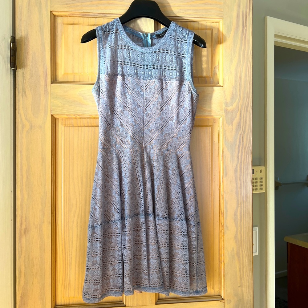 BCBGMAXAZRIA Lace dress